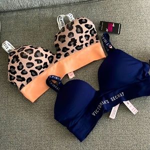 2 VICTORIAS SECRET BRAS! Xs!